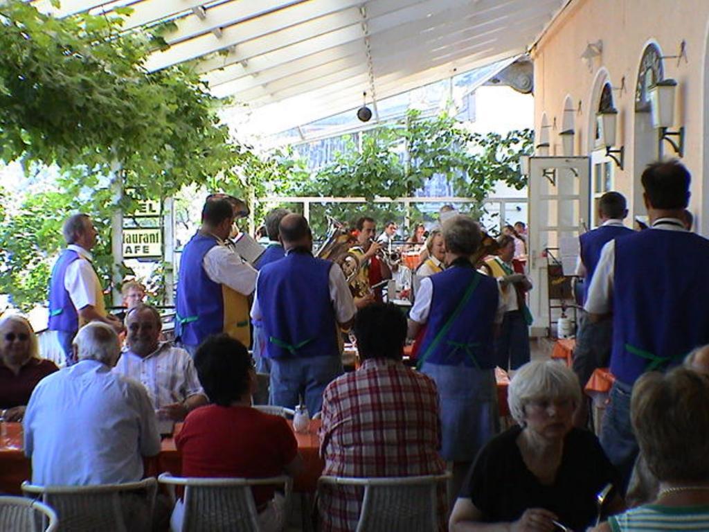 Union Hotel Κόχεμ Εξωτερικό φωτογραφία