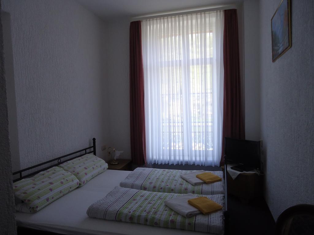 Union Hotel Κόχεμ Δωμάτιο φωτογραφία